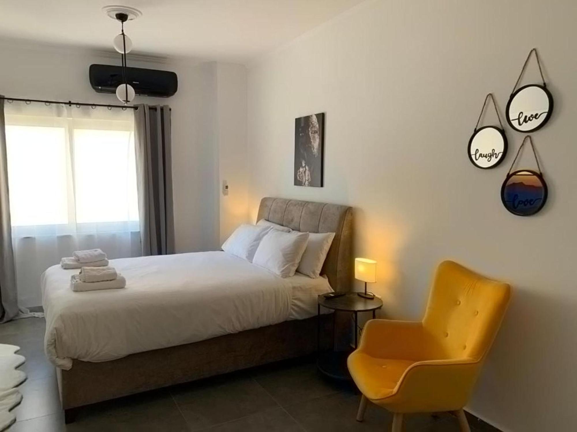 Afrodite Central Apartment By Vpn Athen Eksteriør bilde